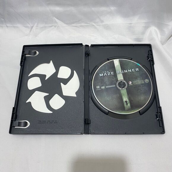 The Maze Runner DVD Movie with Case Rated PG-13 - Picture 7 of 9